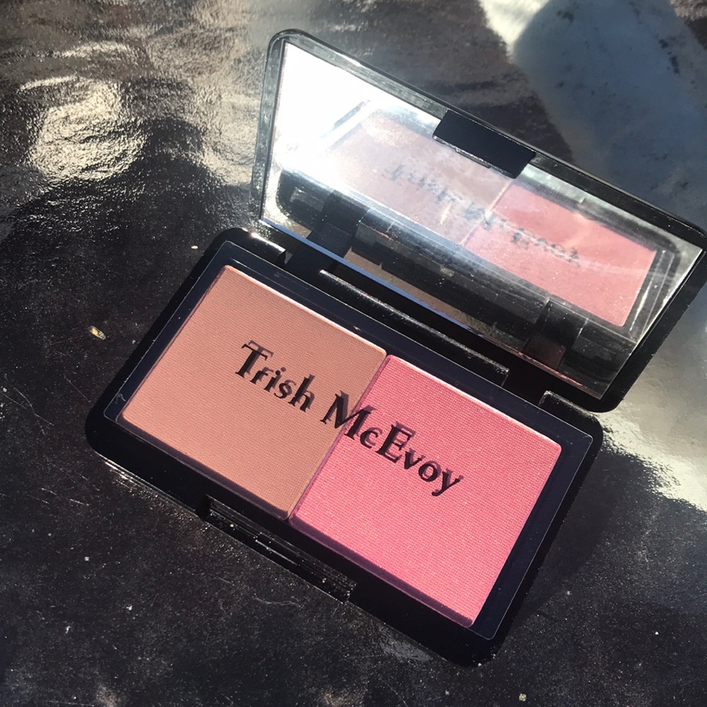 Trish McEvoy little black card NEW